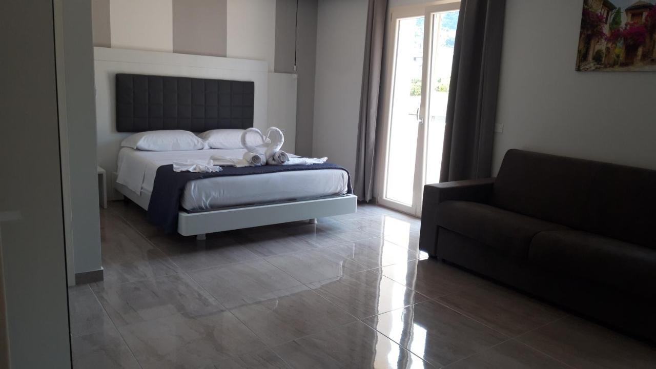 Blue Marine - Free Parking Hotel Tropea Exterior foto